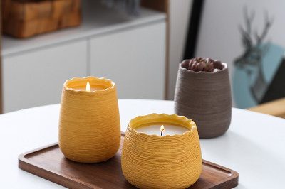 Modern simple glass jars for candle making (2)