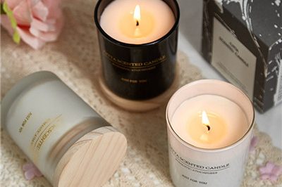 Wholesale frosted luxury glass candle jars with eooden lid (1)